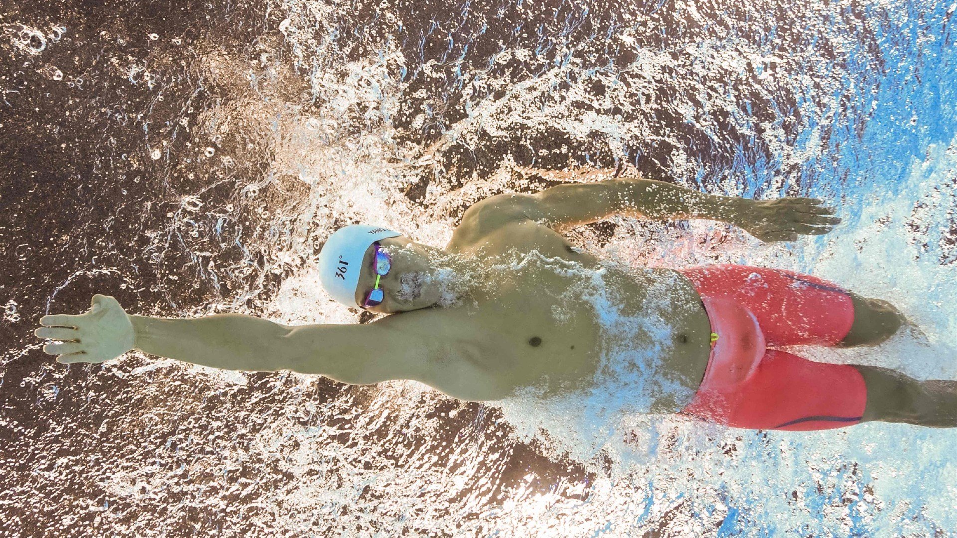 世界杯爆冷夜？托纳利封神！澳大利亚2-1掀翻五星巴西，意式铁腰一战封王